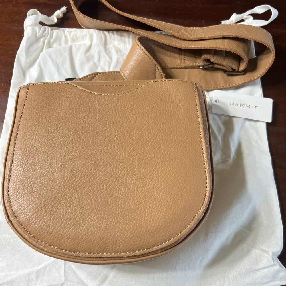 Hammitt KAYCE SADDLE MED
Color Biscotti/Gunmetal NEW - Picture 9 of 11